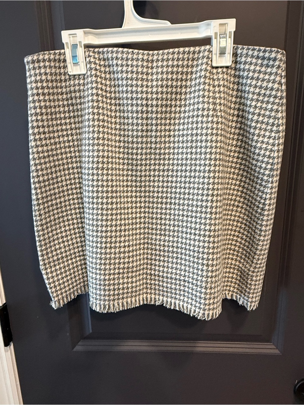 Hem & Thread Houndstooth Mini Skirt - Black & White